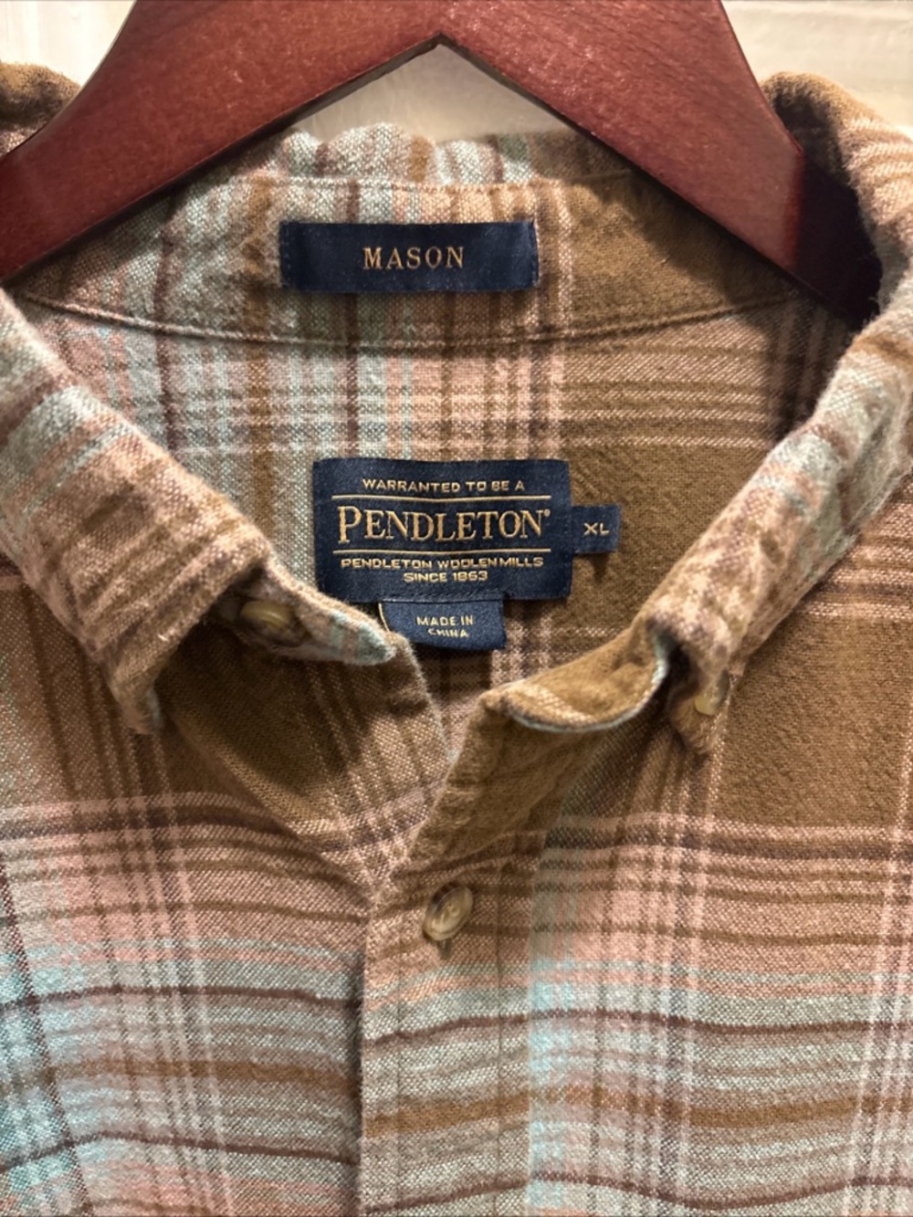 Men's Pendleton Plaid Flannel Button-Up Shirt size XL - Picture 7 of 10